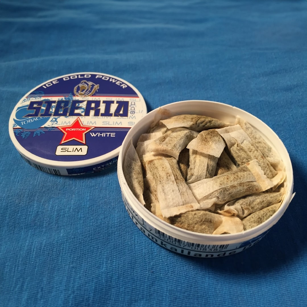 siberia blue 80 wp slim minze snus mit tabak 20g 24mg nikotin beutel