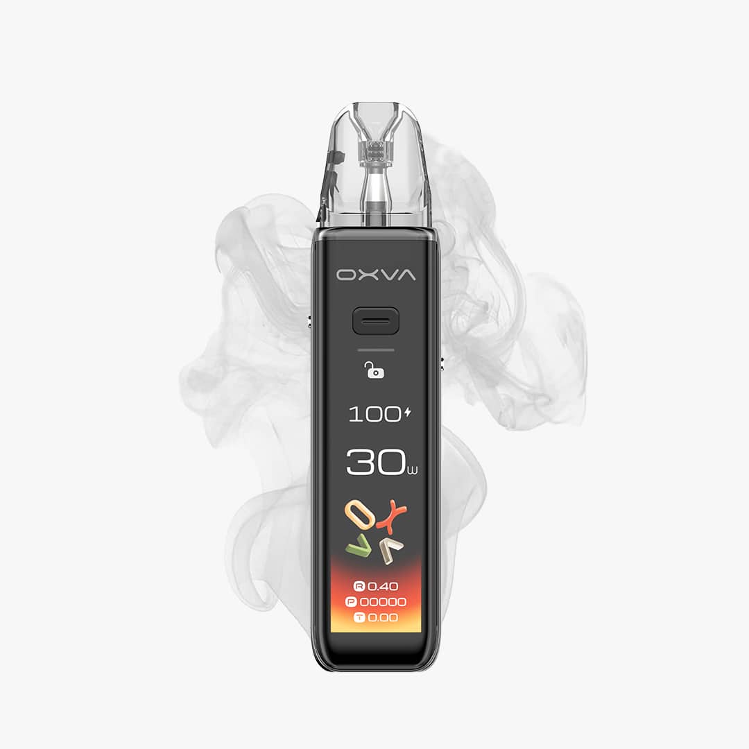 OXVA XLIM Pro Pod Kit in Schwarz mit Display und transparentem Pod, freigestellt mit Dampf-Effekt, 20 mg
